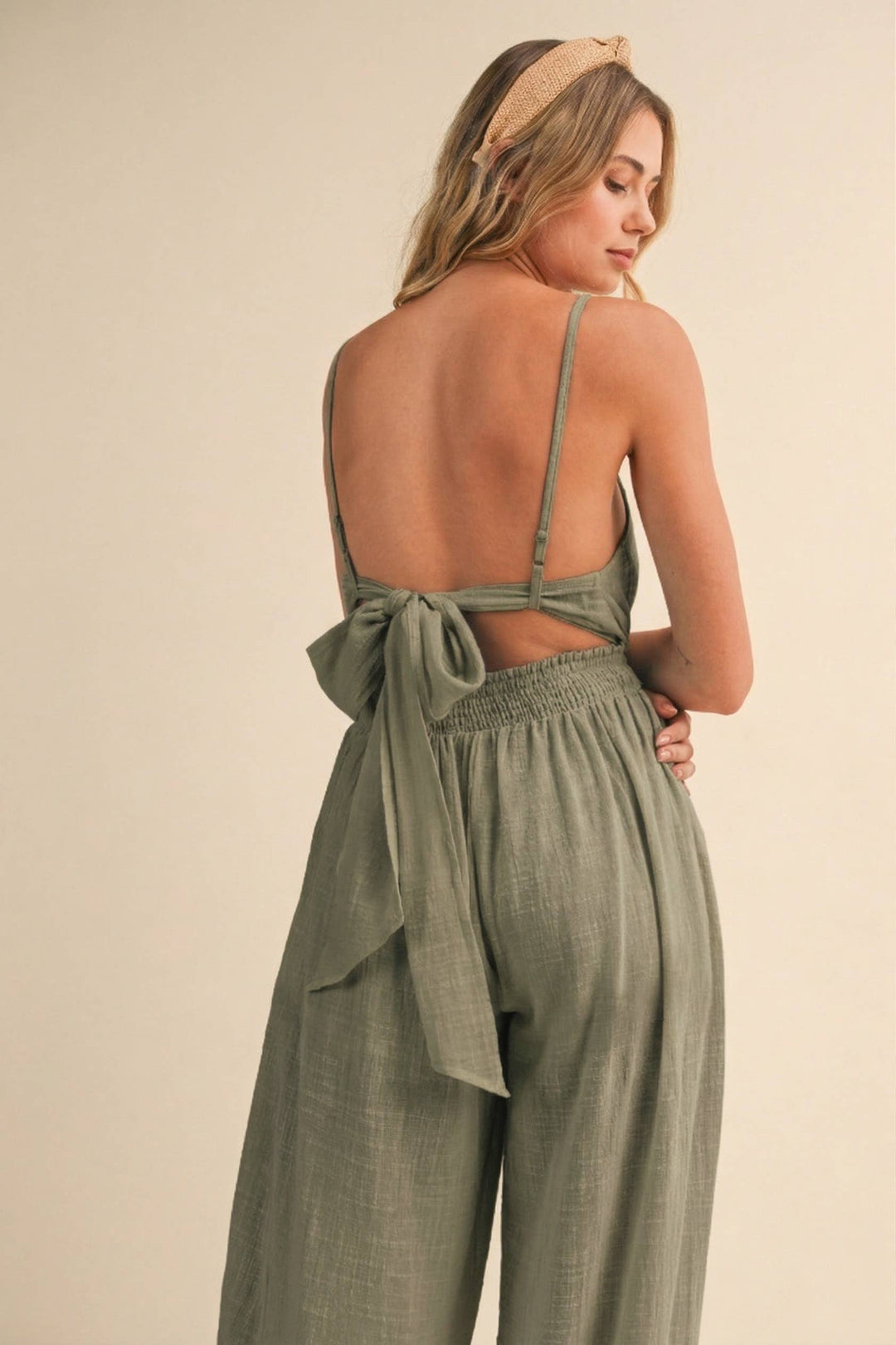 Donna Backless Jumpsuit