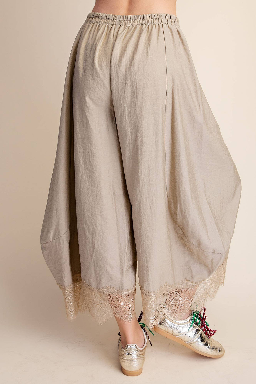 Silvia Lace Balloon Pants