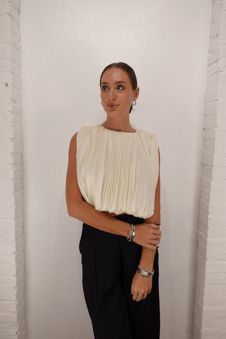 Amour Pleated Bubble Hem Top