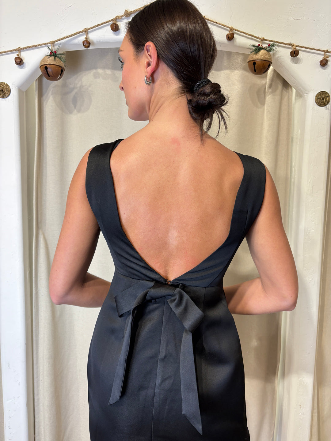 Back Bow Shift Mini Dress