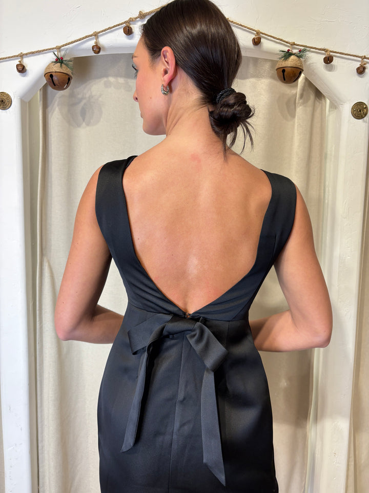 Back Bow Shift Mini Dress