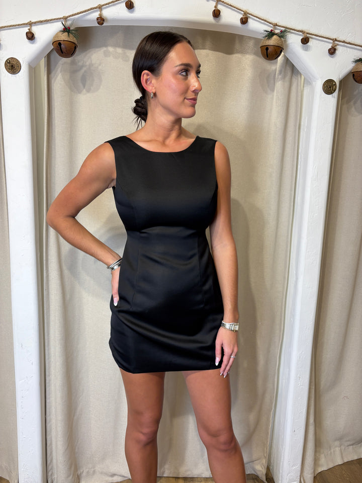 Back Bow Shift Mini Dress