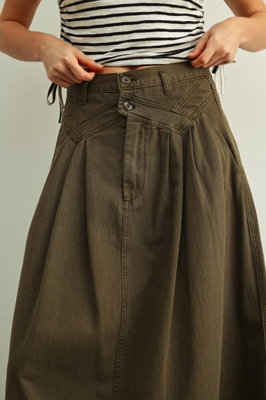 Winnie Pleated Skirt