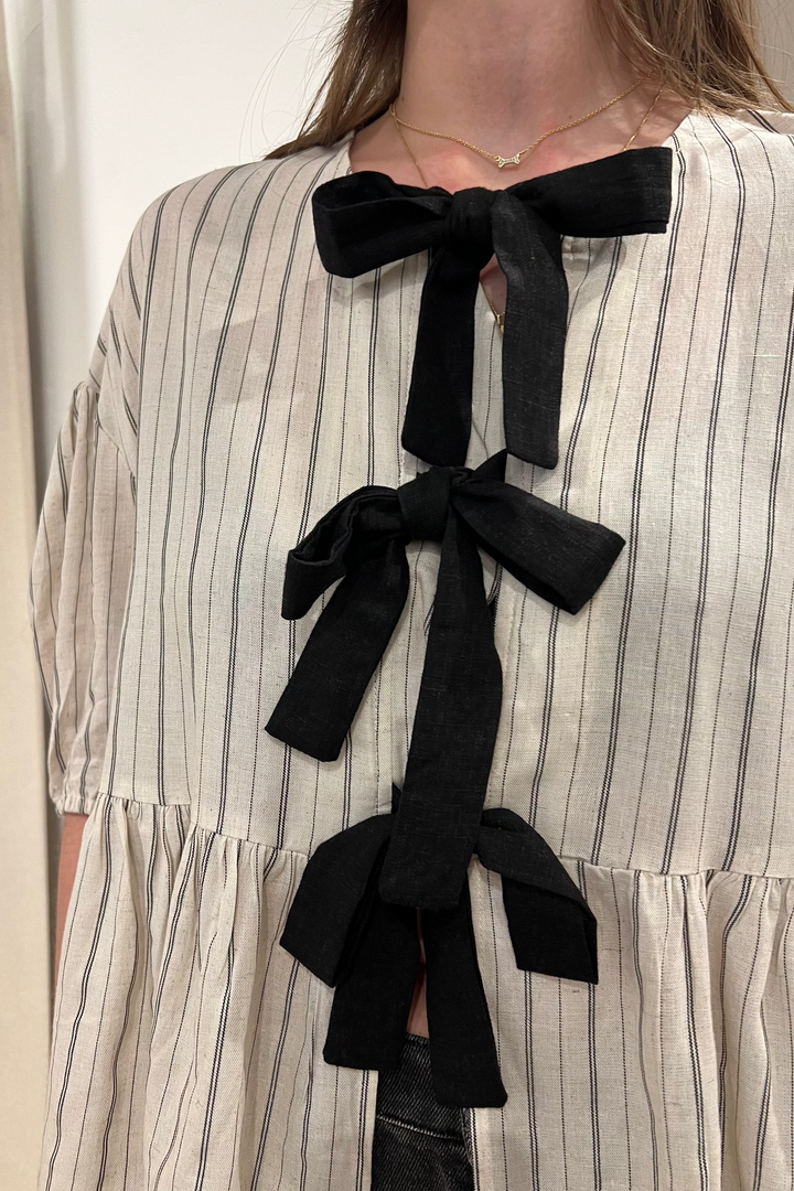 Helena Bow Top