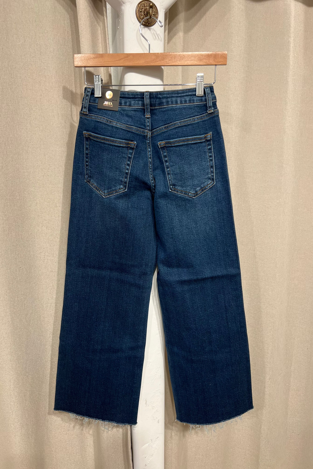 Slim Wide Leg Jeans