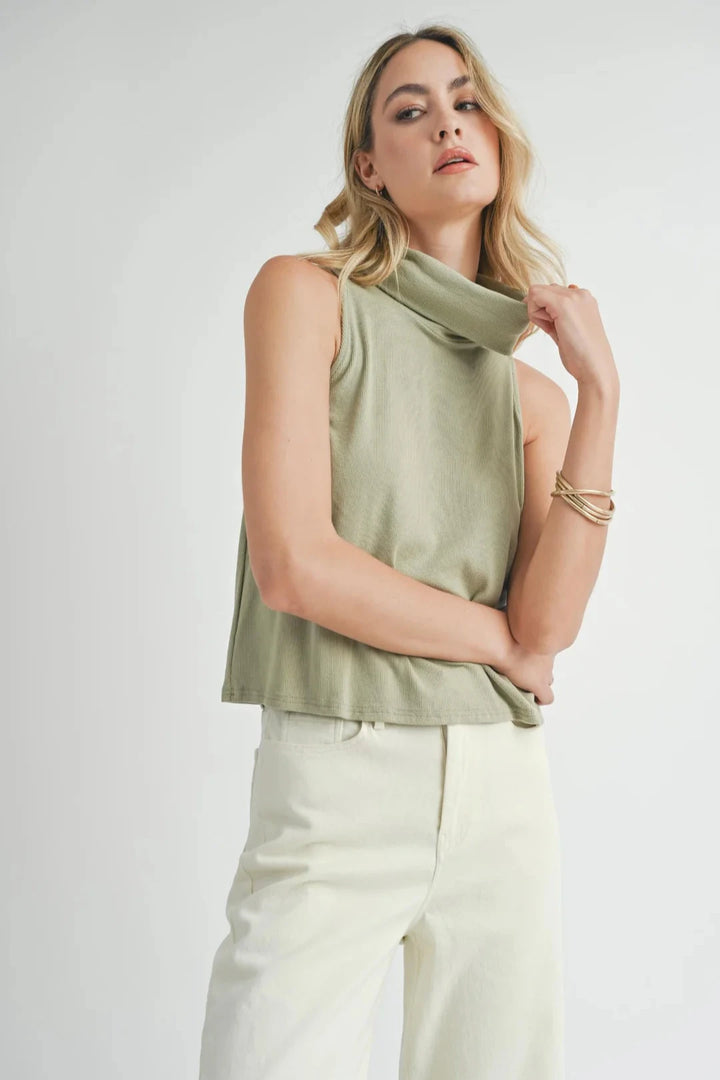 Ronan Turtle Neck Top