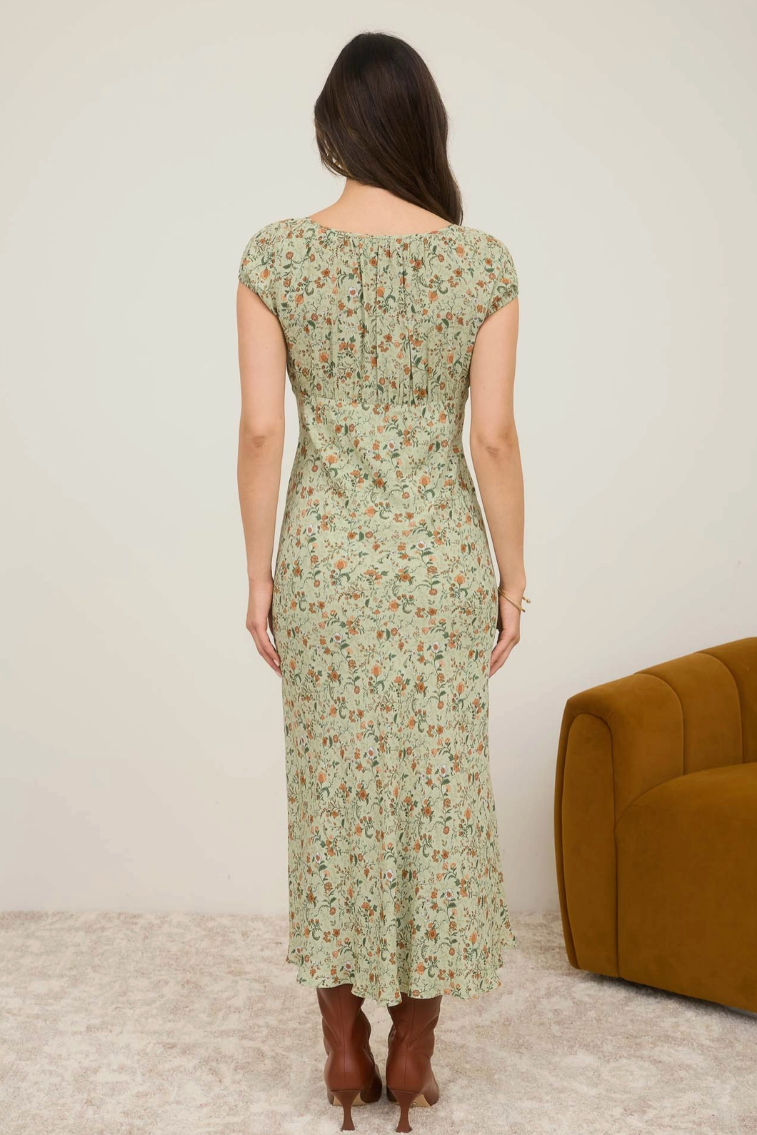 Ari Floral Midi Dress