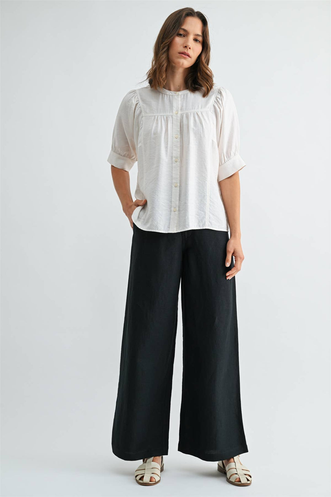 Carol Linen Buttoned Pant