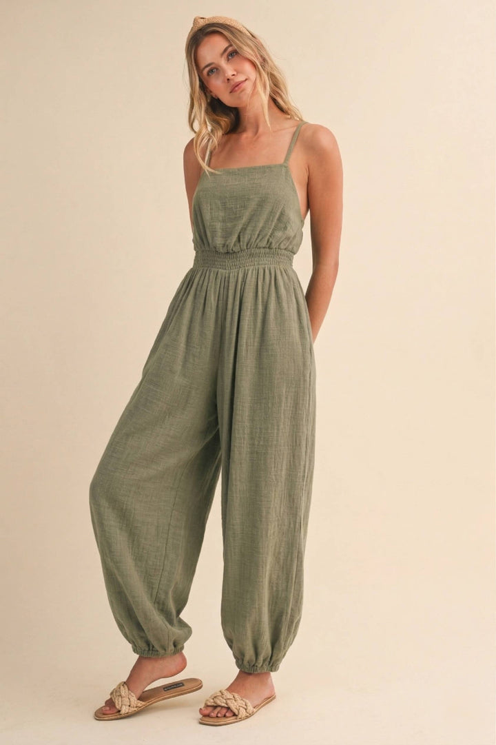 Donna Backless Jumpsuit