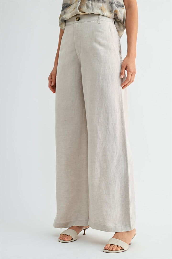 Carol Linen Buttoned Pant