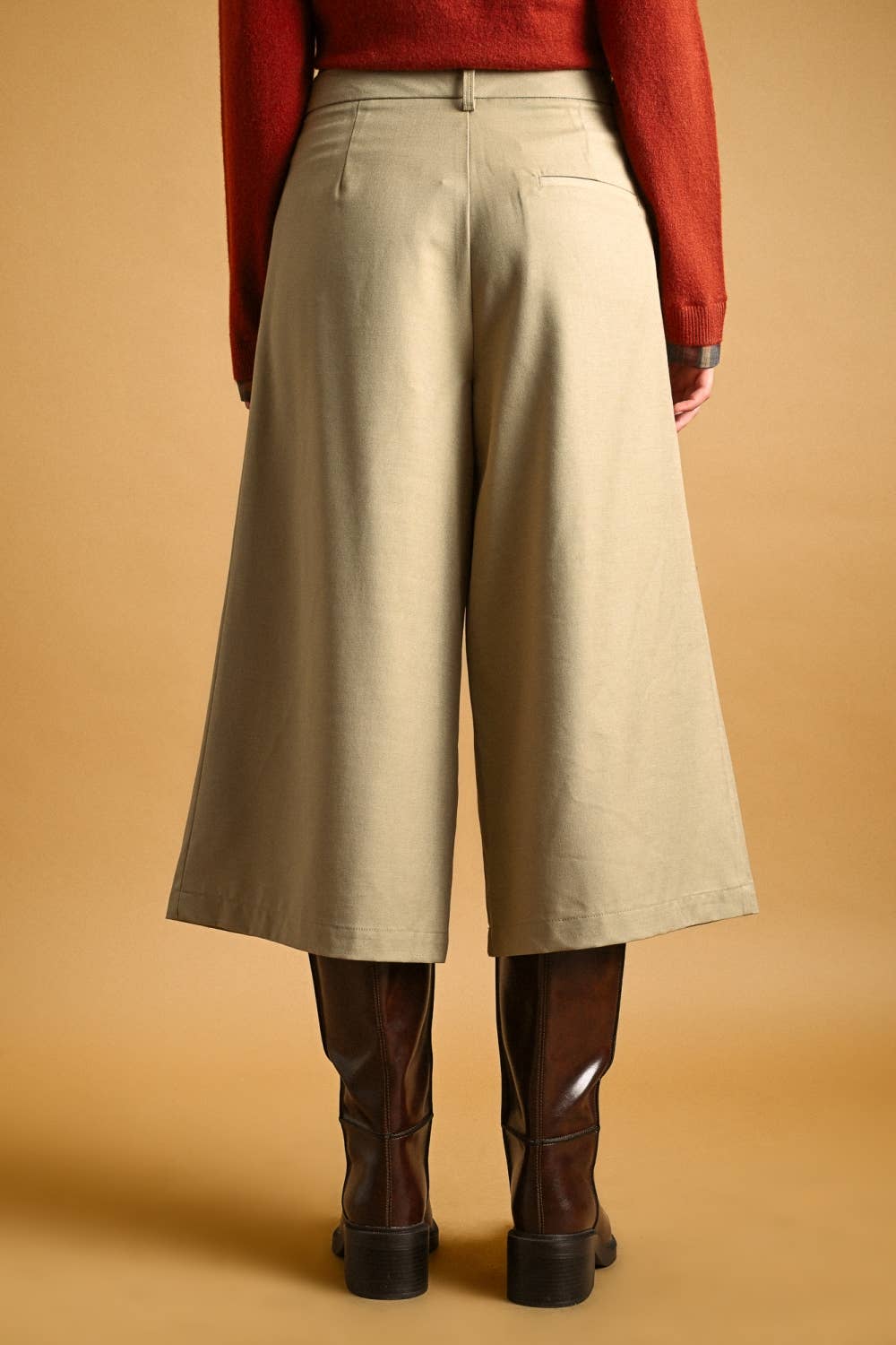 Isabella Pleated Bermuda Shorts