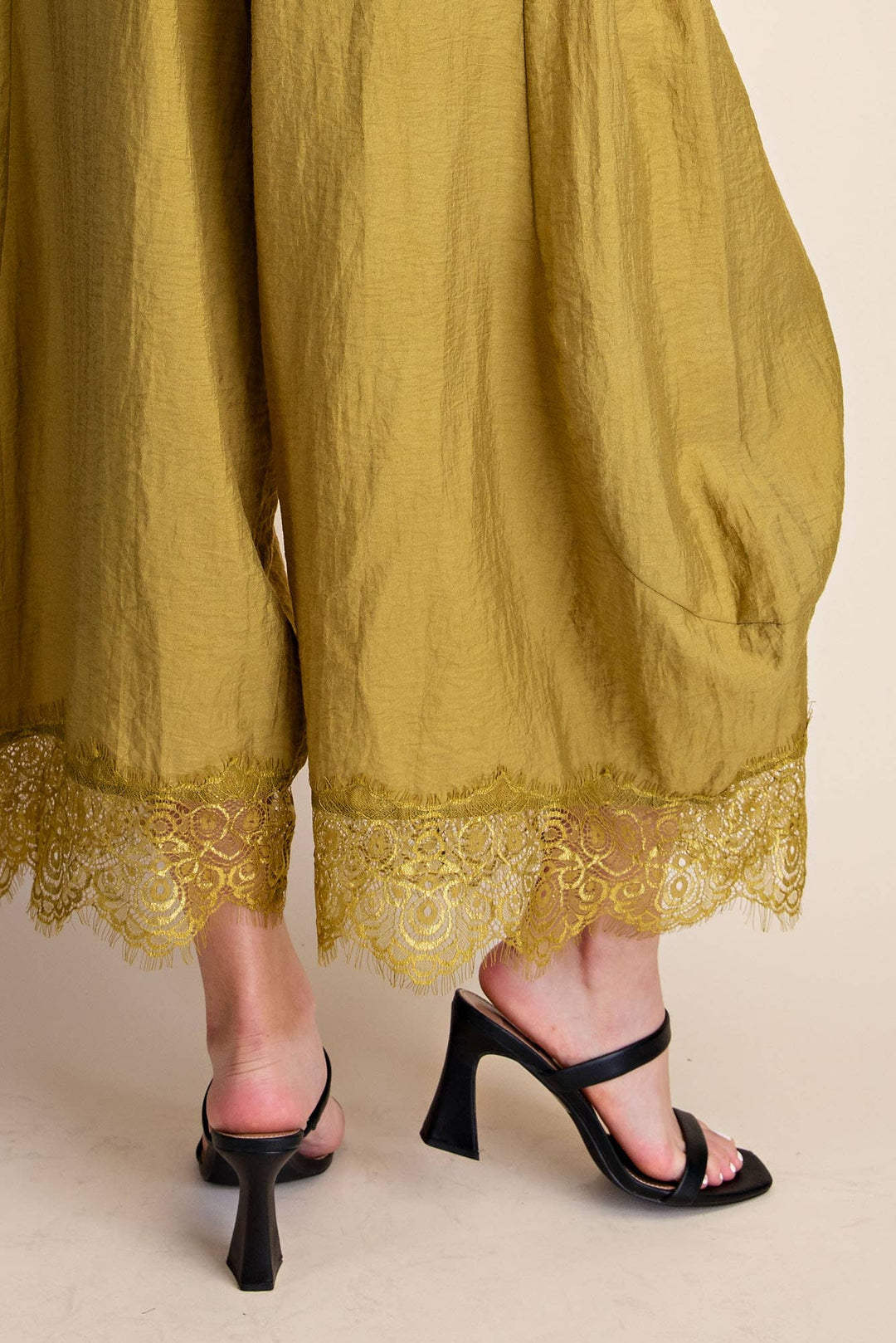 Silvia Lace Balloon Pants