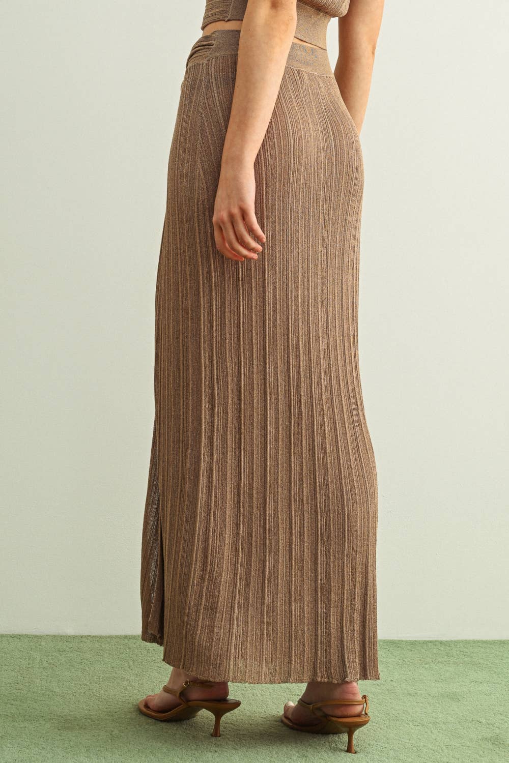 Irene Ribbed Twist Knitted Skirt
