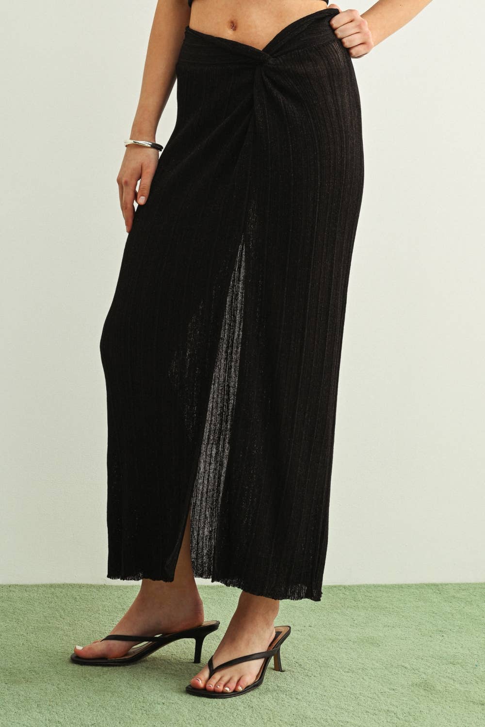 Irene Ribbed Twist Knitted Skirt