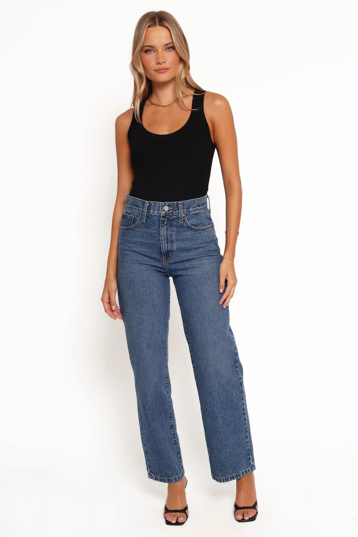 Relaxed Vintage Straight Jeans