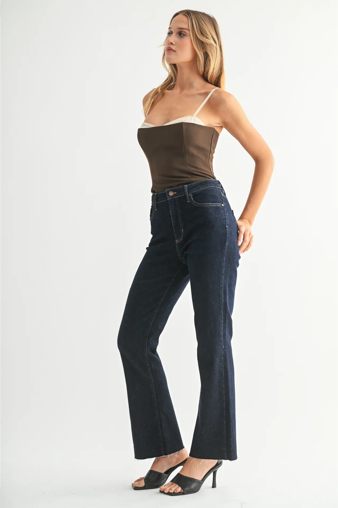 Cropped Flare Jeans